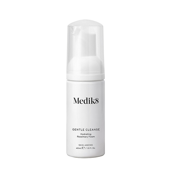 Medik8 Gentle Cleanse - Čistící pěna pro všechny typy pleti 40 ml