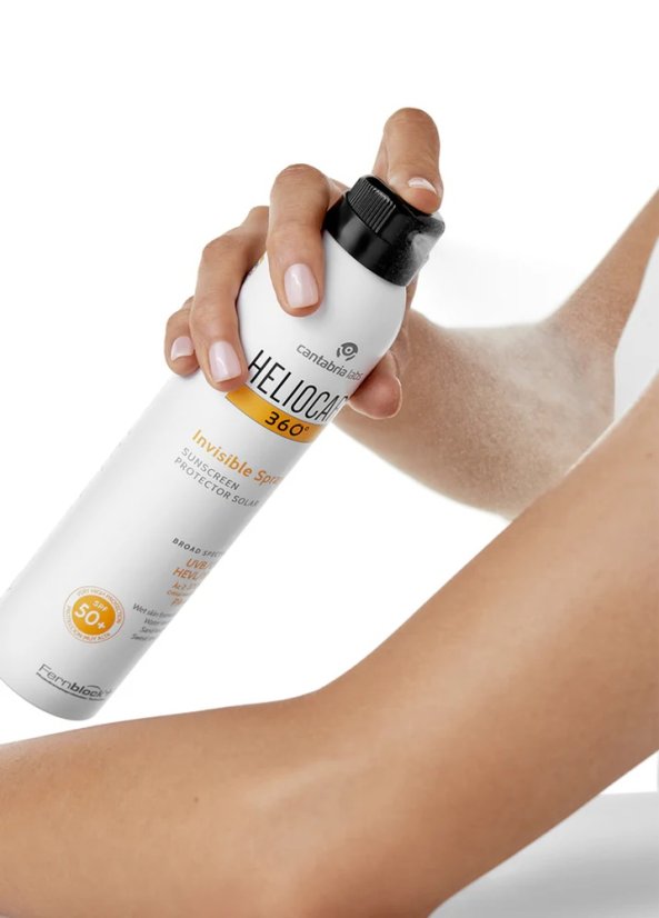 HELIOCARE - opalovací tělový Invisible Spray SPF50 200 ml