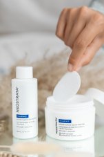 NEOSTRATA - vyhlazující peeling Smooth Glycolic Peel 60 ml